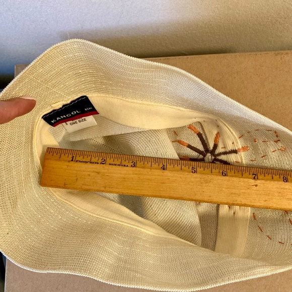 Kangol Bucket Hat with Embroidered Flower Design Cream One Size - Picture 10 of 10